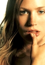 JJONE - January Jones